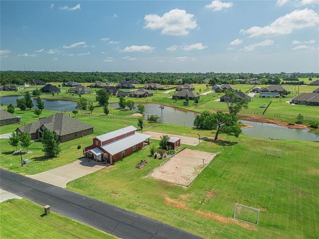 974 County Street 2984, Blanchard, OK 73010