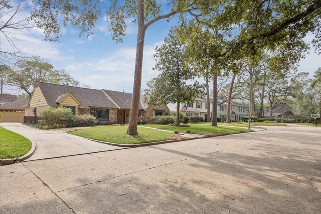 14415 Carolcrest Drive, Houston, TX 77079
