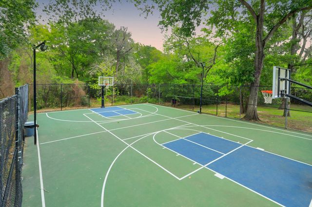 14415 Carolcrest Drive, Houston, TX 77079