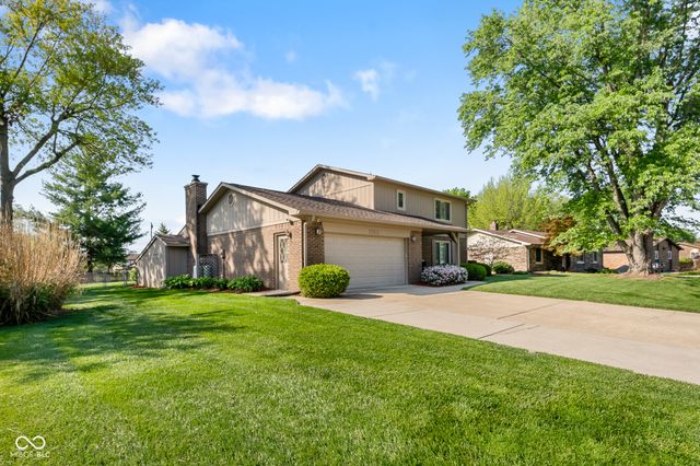 1733 Sycamore Drive, Plainfield, IN 46168