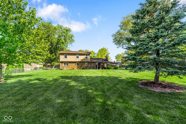 1733 Sycamore Drive, Plainfield, IN 46168