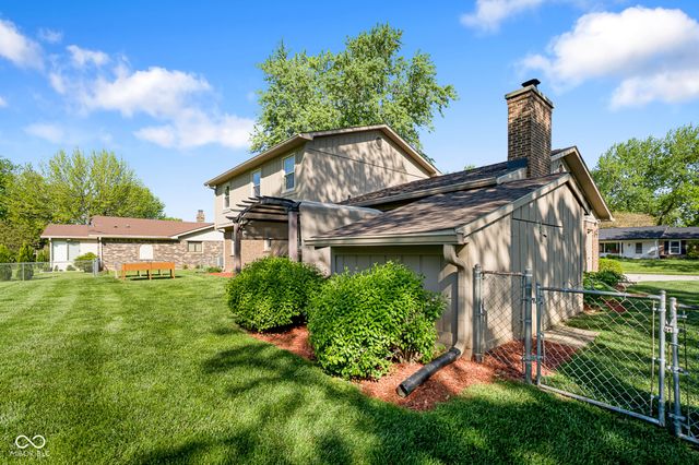 1733 Sycamore Drive, Plainfield, IN 46168