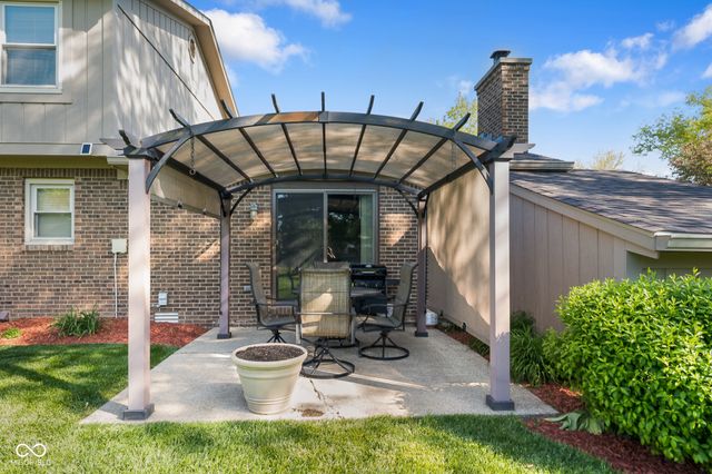 1733 Sycamore Drive, Plainfield, IN 46168