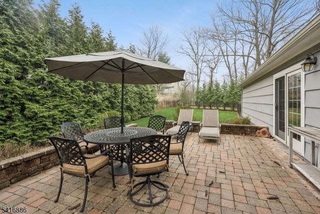 12 Troy Dr, Livingston Twp., NJ 07039