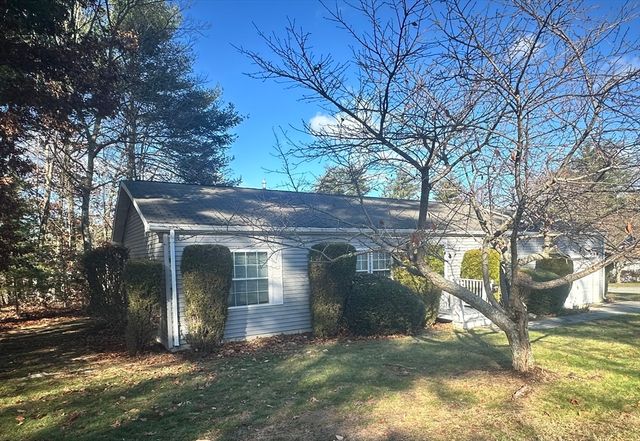 3402 Island Drive, Middleboro, MA 02346