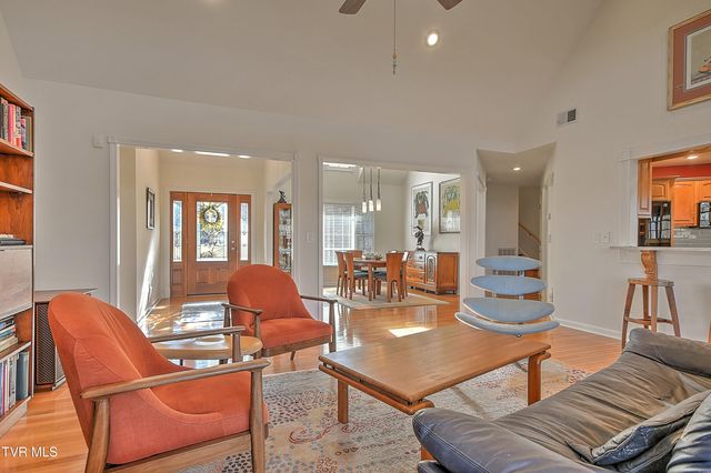 3016 Vicksburg Road, Johnson City, TN 37604