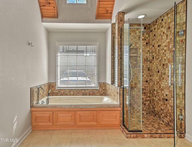 3016 Vicksburg Road, Johnson City, TN 37604