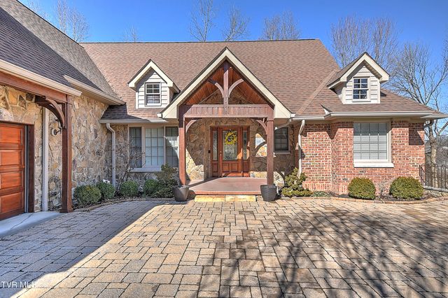 3016 Vicksburg Road, Johnson City, TN 37604