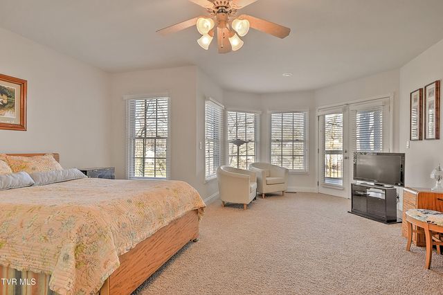 3016 Vicksburg Road, Johnson City, TN 37604