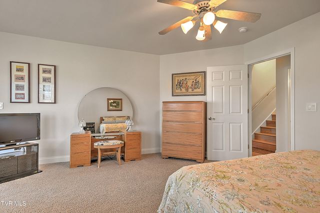 3016 Vicksburg Road, Johnson City, TN 37604