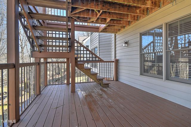 3016 Vicksburg Road, Johnson City, TN 37604