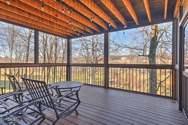 3016 Vicksburg Road, Johnson City, TN 37604