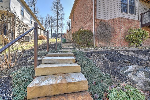 3016 Vicksburg Road, Johnson City, TN 37604