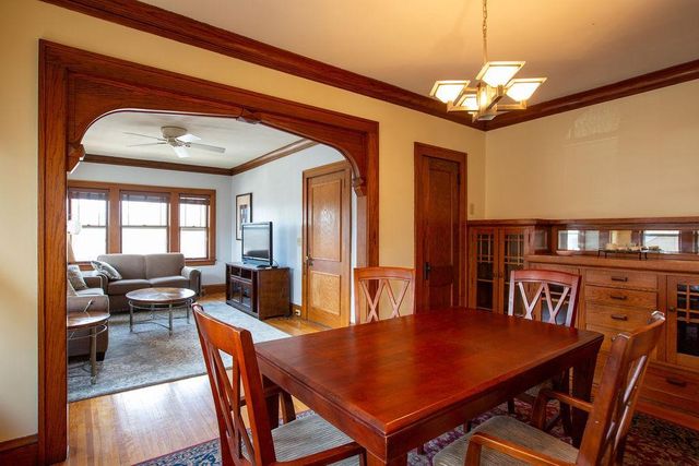 3229 Garfield Avenue 202, Minneapolis, MN 55408