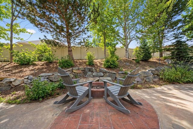 17817 E Galaxy Ct, Greenacres, WA 99016