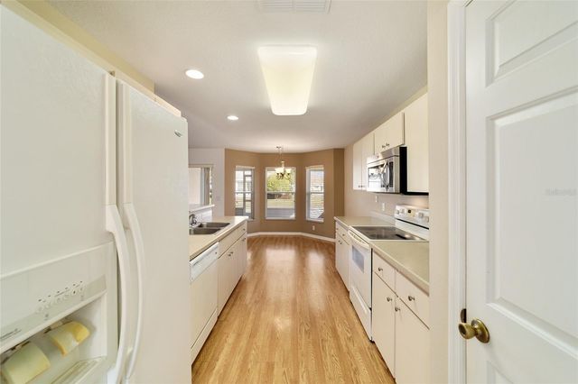 9709 SW 90TH STREET, Ocala, FL 34481