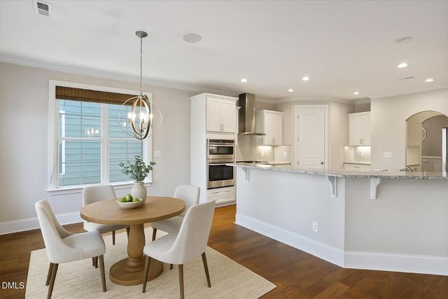 1917 Edgelake Place, Cary, NC 27519