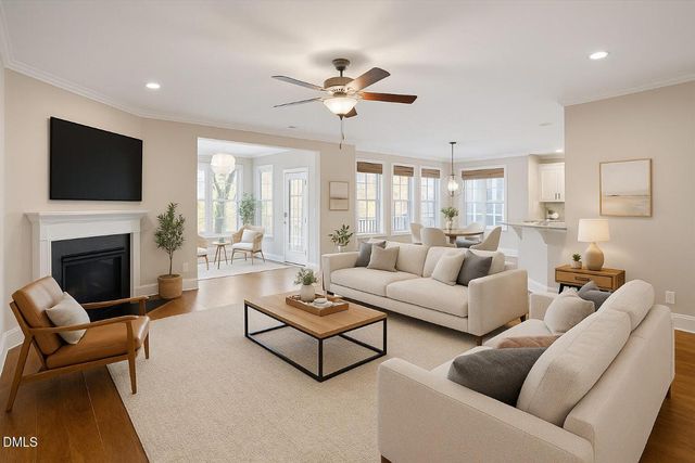 1917 Edgelake Place, Cary, NC 27519