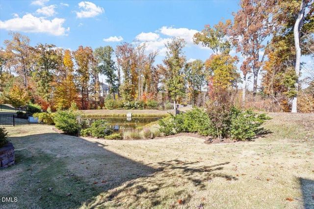 1917 Edgelake Place, Cary, NC 27519