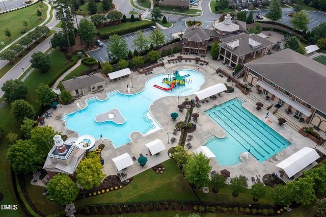 1917 Edgelake Place, Cary, NC 27519