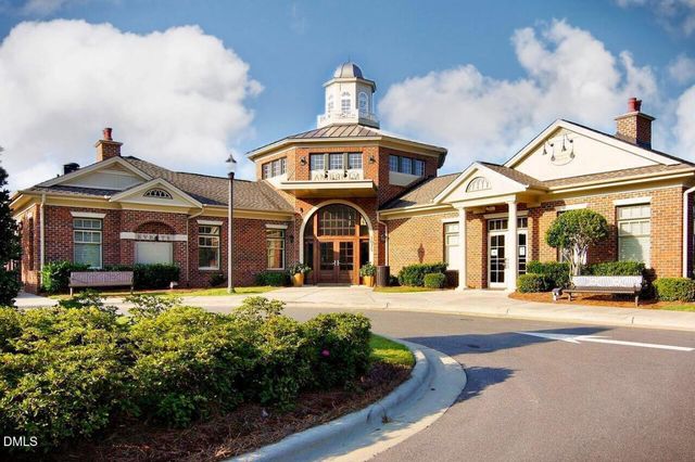 1917 Edgelake Place, Cary, NC 27519