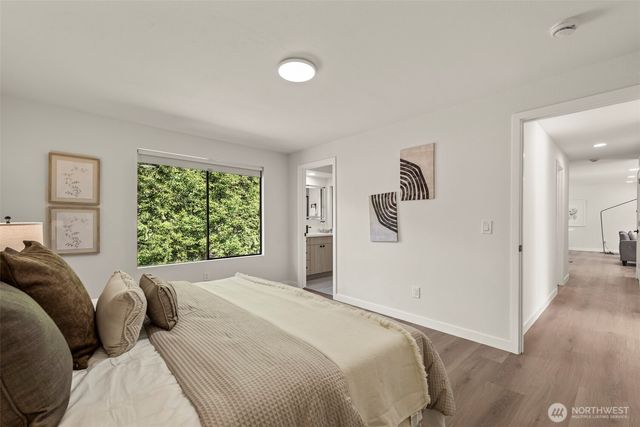 10914 165TH Place NE, Redmond, WA 98052