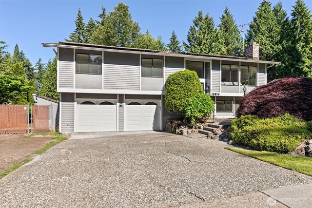 10914 165TH Place NE, Redmond, WA 98052