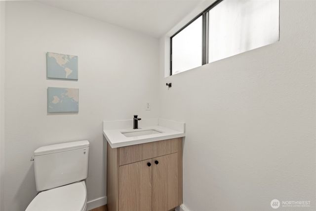 10914 165TH Place NE, Redmond, WA 98052