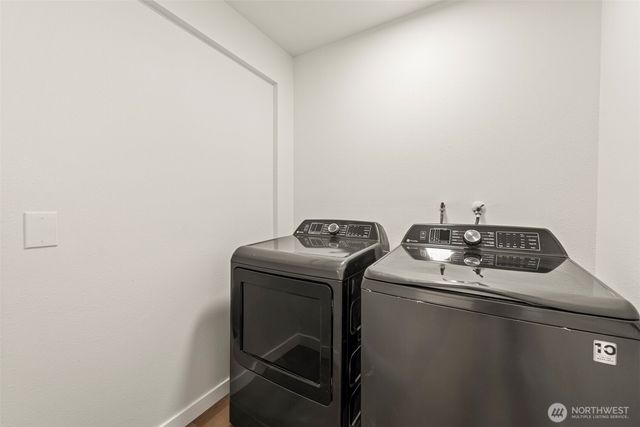 10914 165TH Place NE, Redmond, WA 98052
