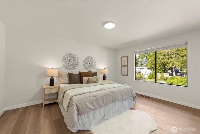 10914 165TH Place NE, Redmond, WA 98052