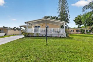 5 Montilla Way, Port St. Lucie, FL 34952