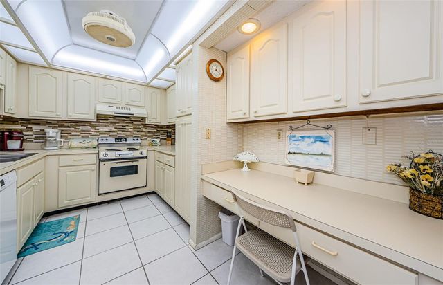 2700 BAYSHORE BOULEVARD 11309, Dunedin, FL 34698