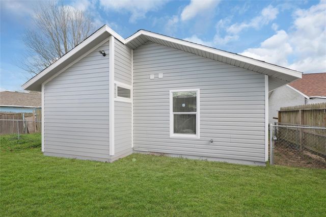 9827 Shive Drive, Houston, TX 77078