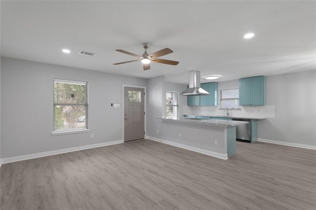 9827 Shive Drive, Houston, TX 77078