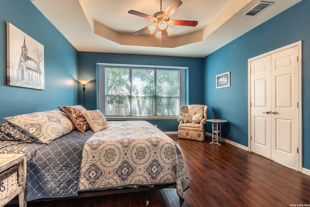 305 HILTON DR, Cibolo, TX 78108