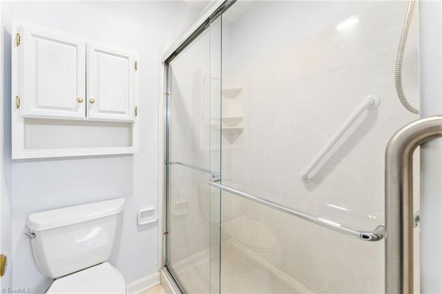 6 Natchez Court, Greensboro, NC 27455