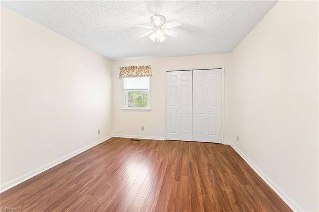 6 Natchez Court, Greensboro, NC 27455