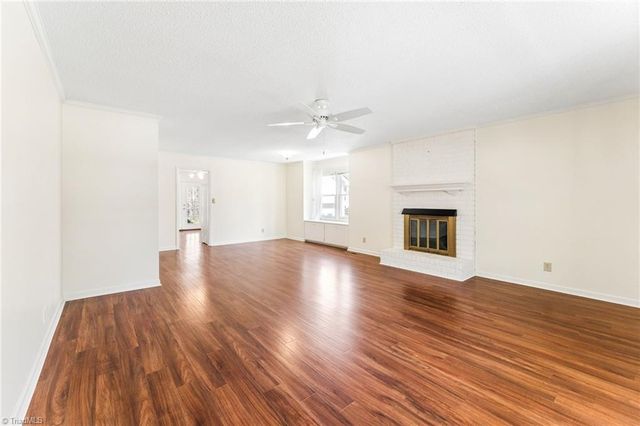 6 Natchez Court, Greensboro, NC 27455