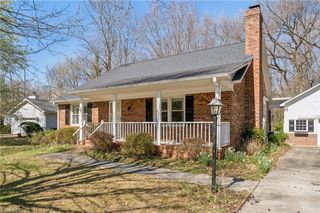 6 Natchez Court, Greensboro, NC 27455