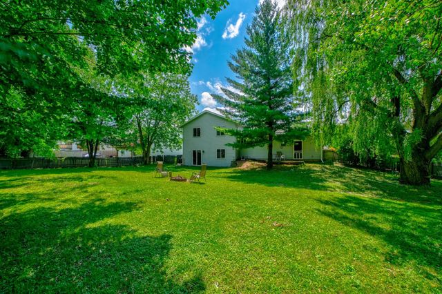 935 2nd Avenue SW, Forest Lake, MN 55025
