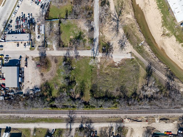 6012 Garden Street, Haltom City, TX 76117