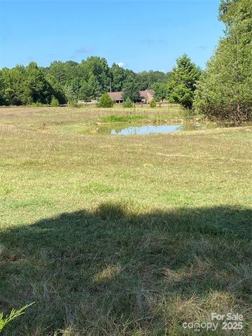 7204 Nesbit Road, Waxhaw, NC 28173