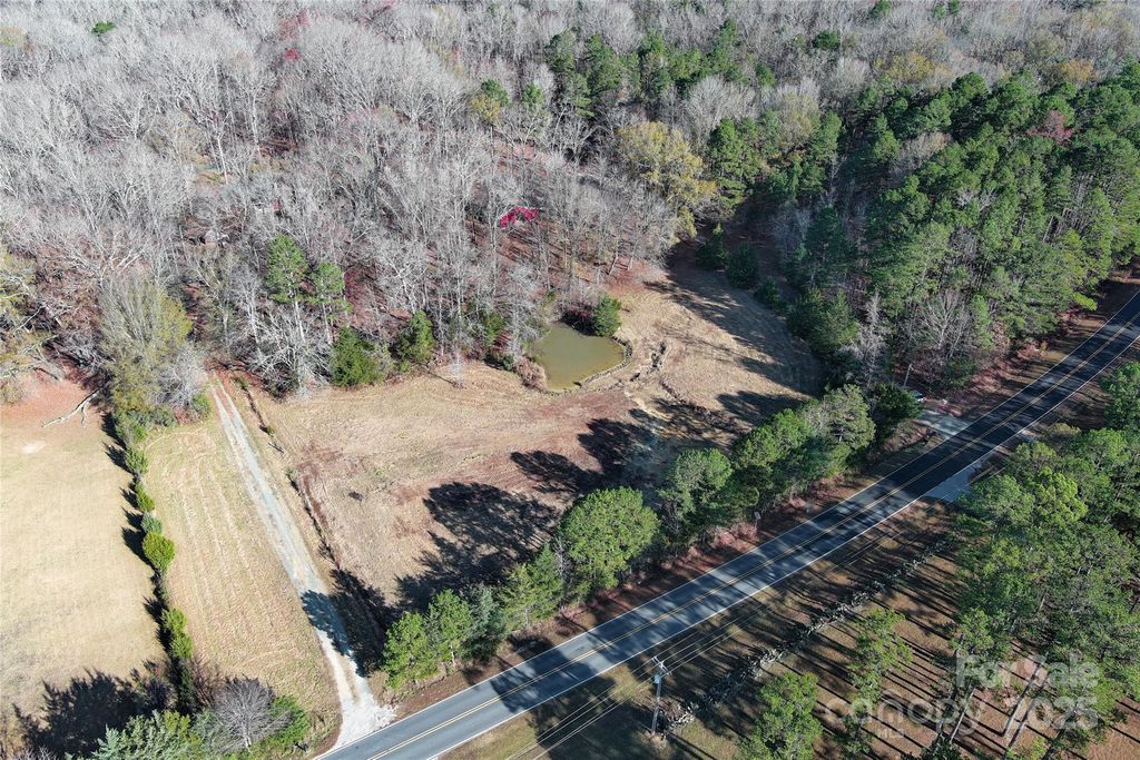 7204 Nesbit Road, Waxhaw, NC 28173