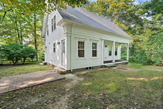 285 Elm St, Pembroke, MA 02359