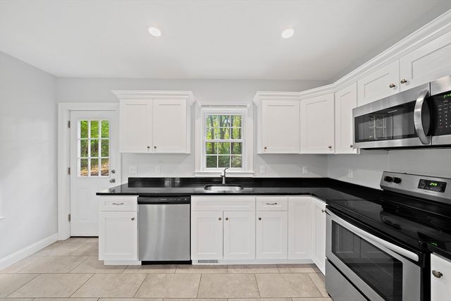 285 Elm St, Pembroke, MA 02359