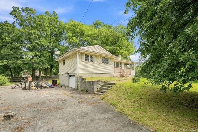 7 Roosevelt Road, Hyde Park, NY 12538