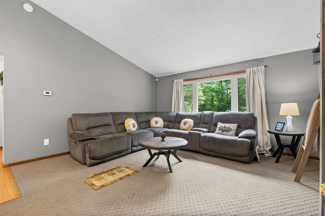 18145 148th Avenue, Spring Lake, MI 49456