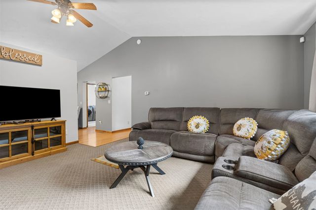 18145 148th Avenue, Spring Lake, MI 49456