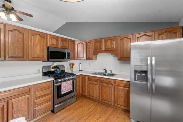 18145 148th Avenue, Spring Lake, MI 49456