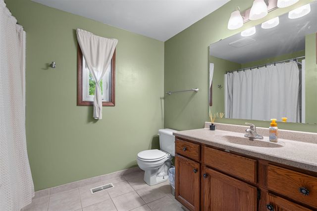 18145 148th Avenue, Spring Lake, MI 49456